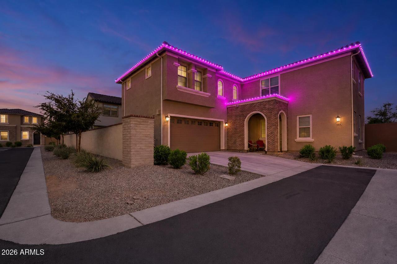 669 S Sanders Dr., Gilbert, AZ 85296