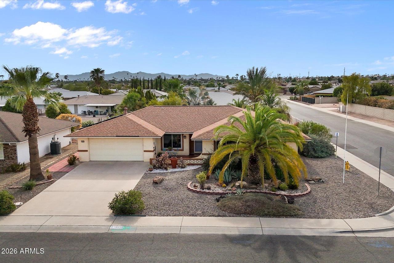 16822 N Burns Dr., Sun City, AZ 85351