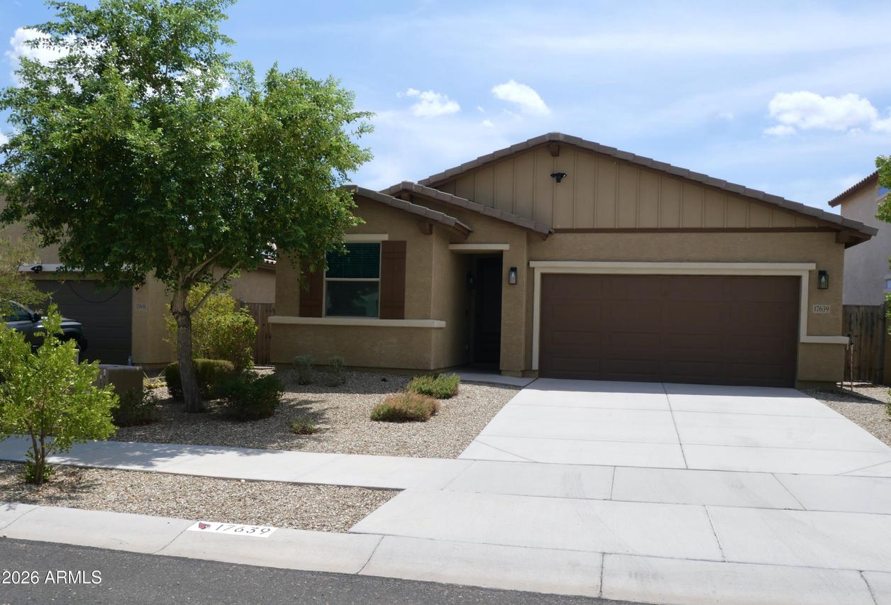 17639 W Country Club Ter., Surprise, AZ 85387
