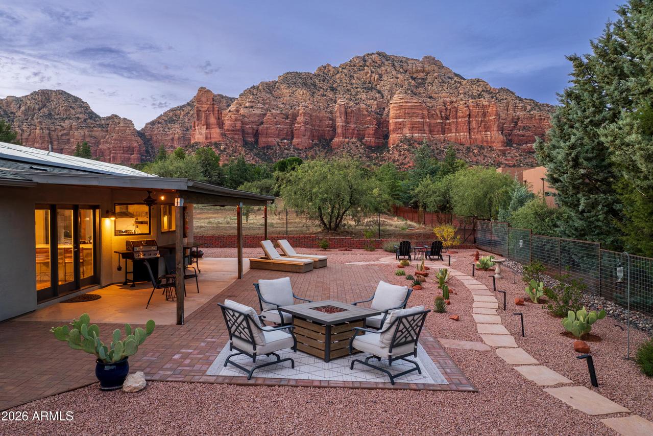 300 Raintree Rd., Sedona, AZ 86351