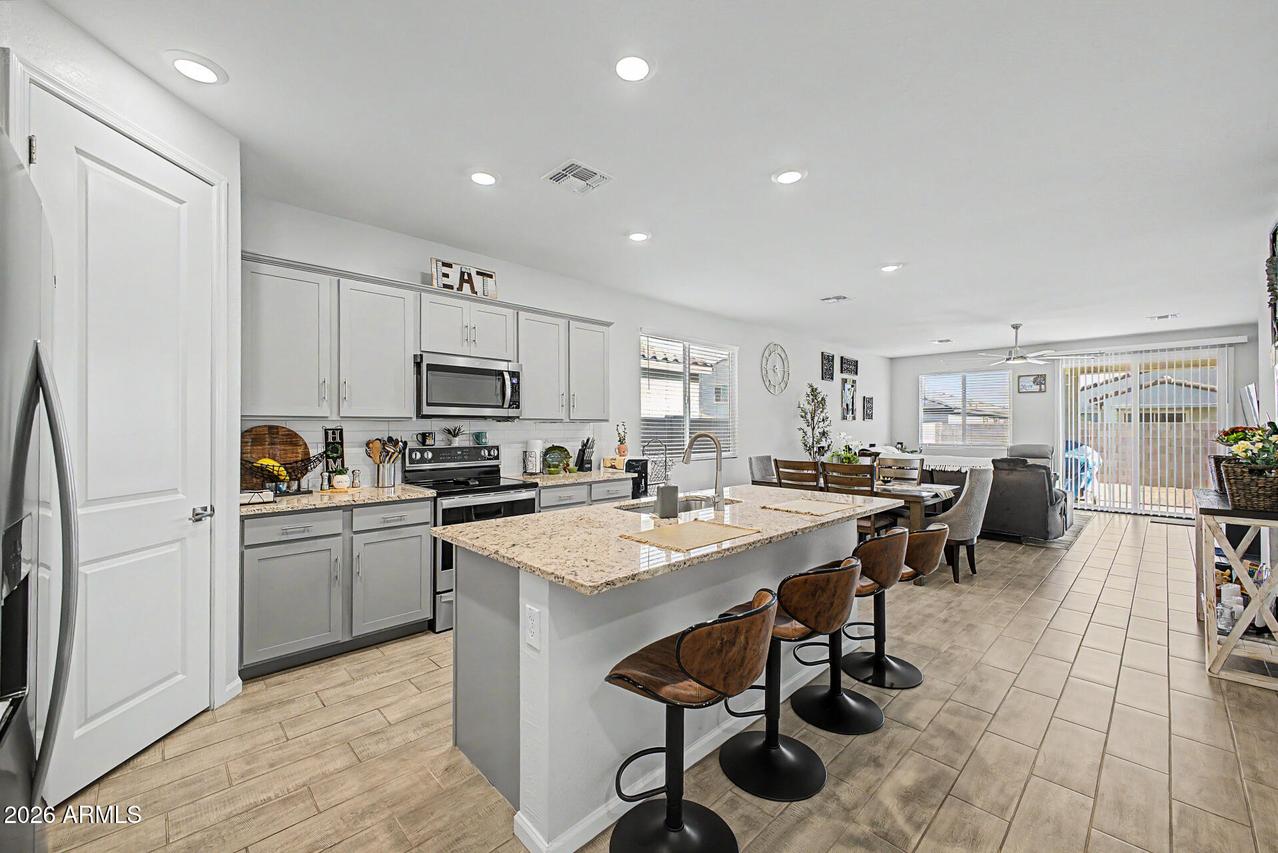 18261 W Poston Dr., Surprise, AZ 85387