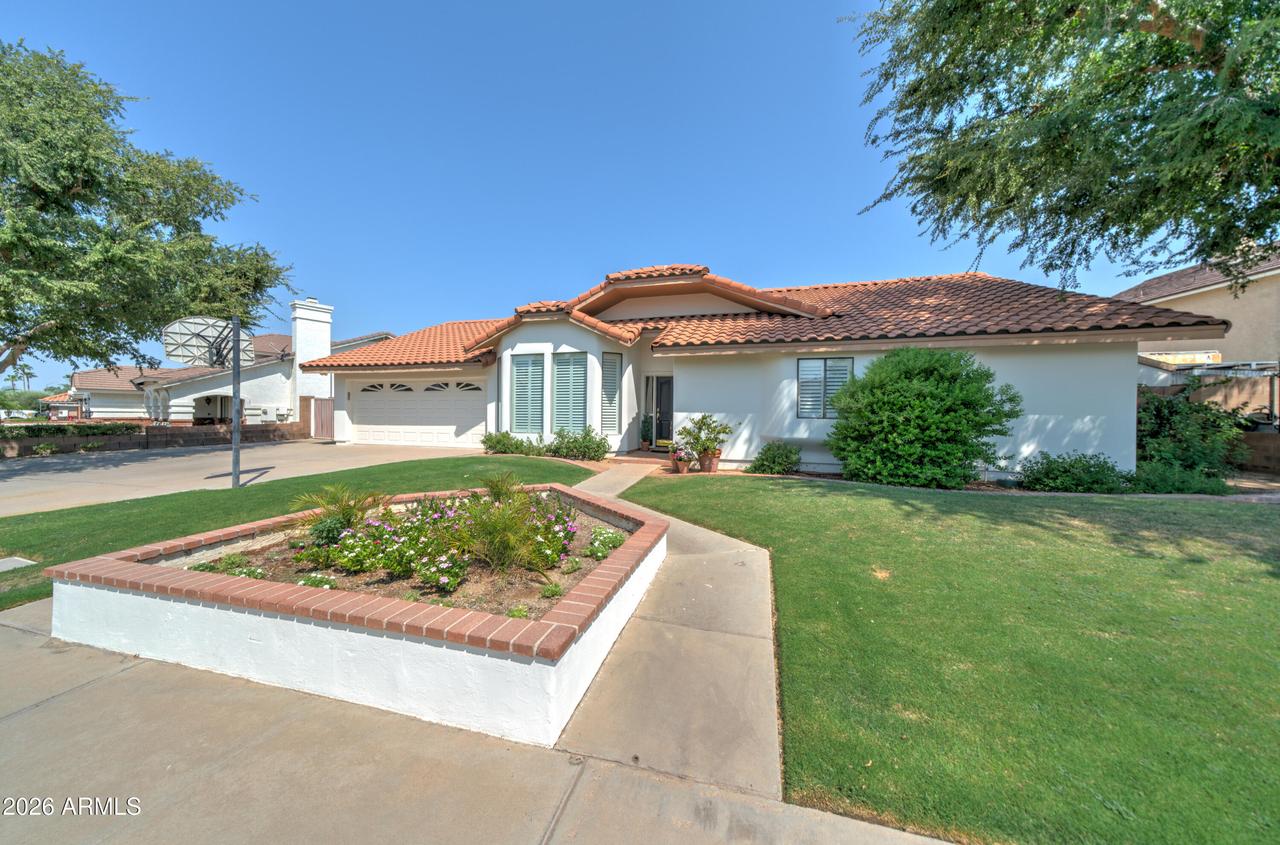 3828 E Dartmouth St., Mesa, AZ 85205