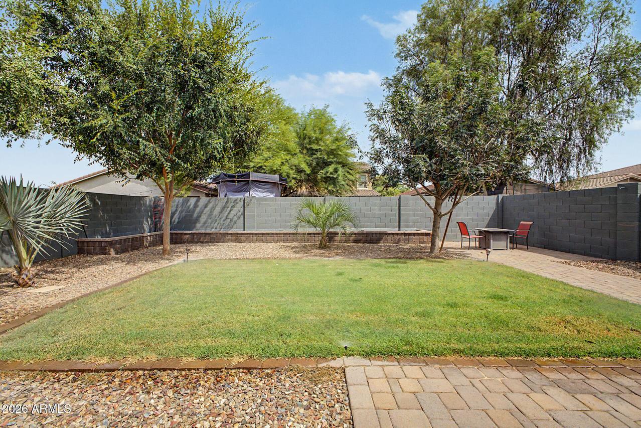 1082 E Leslie Cir., San Tan Valley, AZ 85140