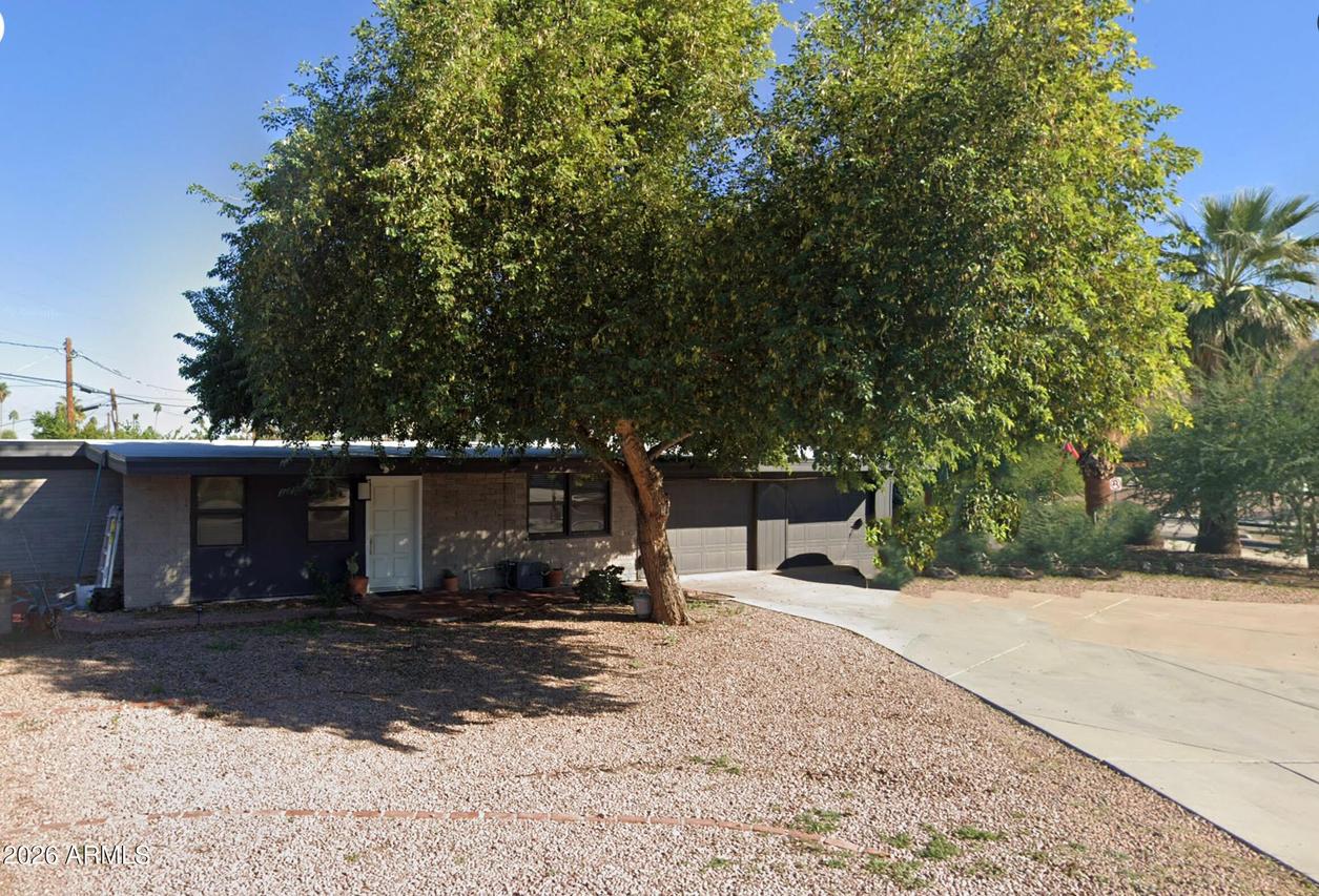 7036 E Chaparral Rd., Paradise Valley, AZ 85253