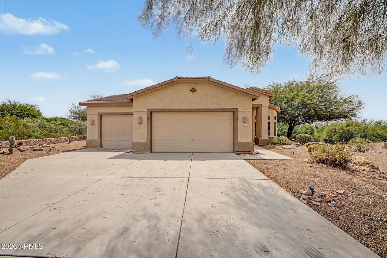 10097 E Golden Rim Cir., Gold Canyon, AZ 85118