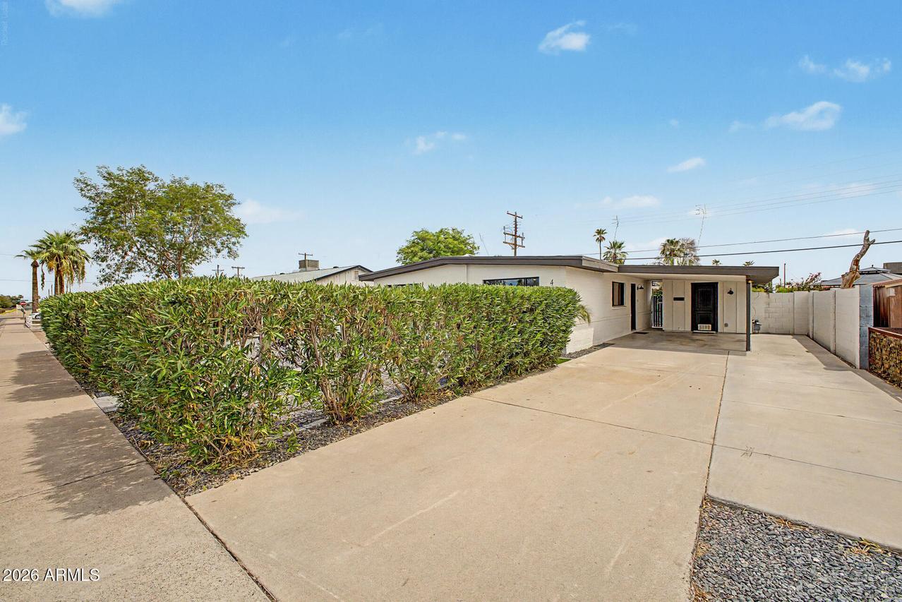 433 E Beatryce St., Tempe, AZ 85288