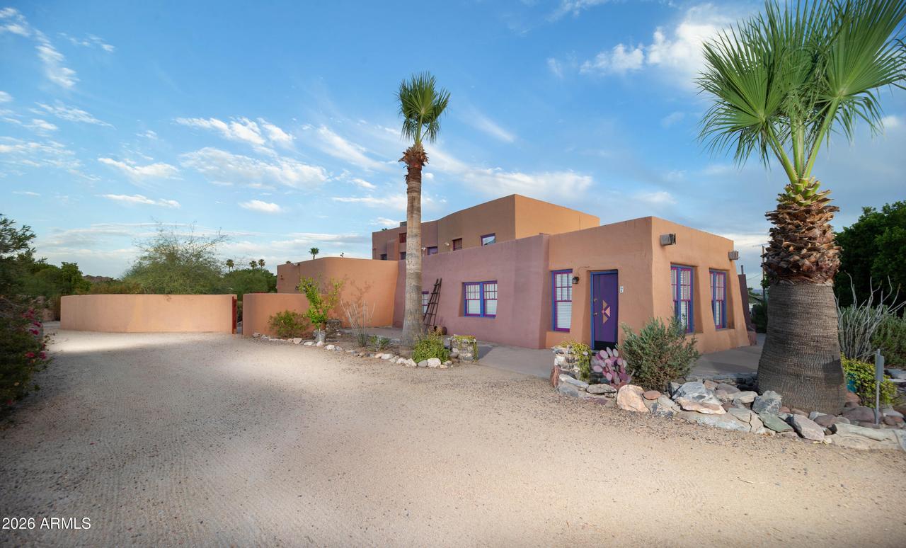 6835 N 21st St., Phoenix, AZ 85016