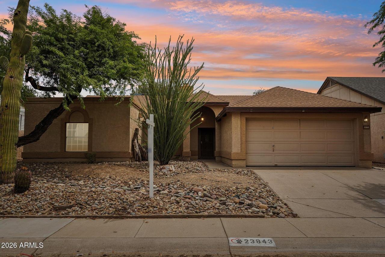 23843 N 41st Ave., Glendale, AZ 85310
