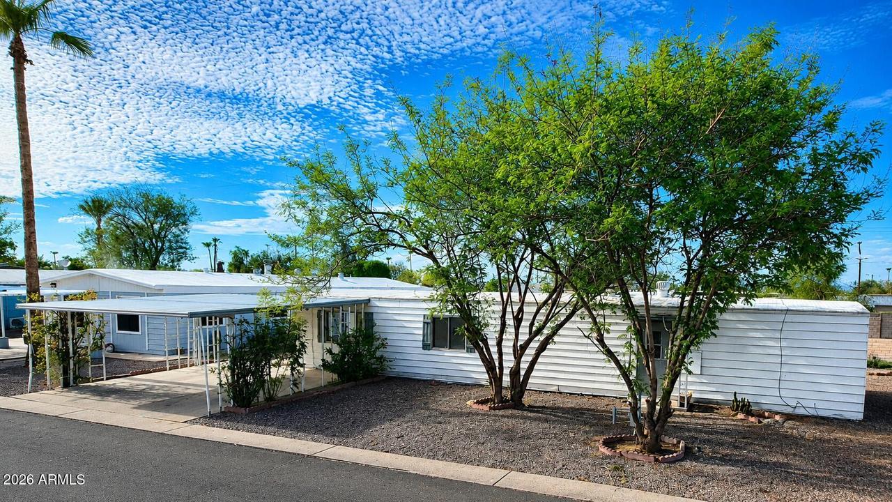 303 E South Mountain Ave. #90, Phoenix, AZ 85042