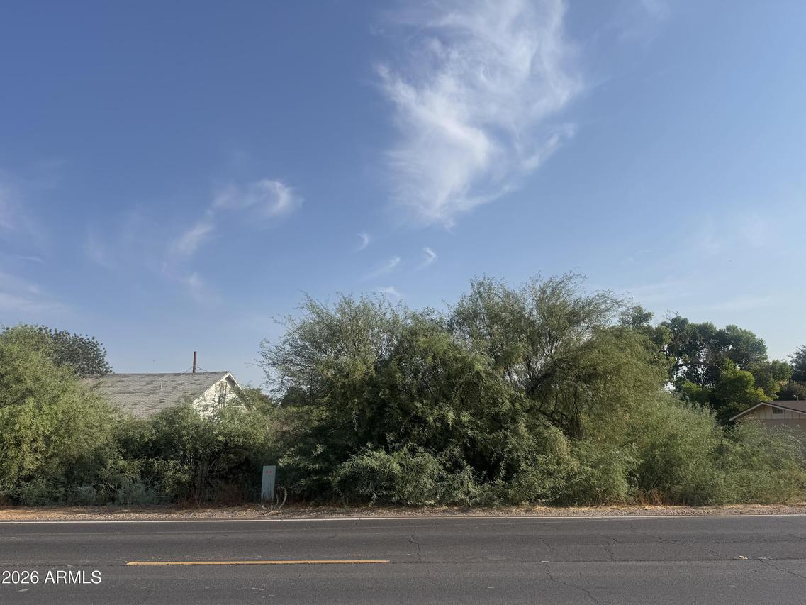 10940 W Southern Ave. #5, Tolleson, AZ 85353