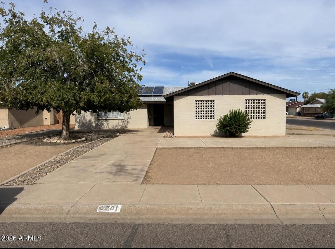 6701 N 42nd Dr., Phoenix, AZ 85019