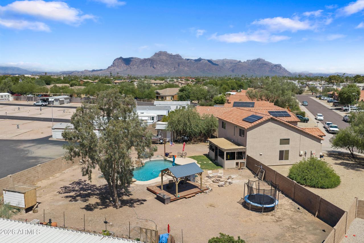 968 W 10th Ave., Apache Junction, AZ 85120