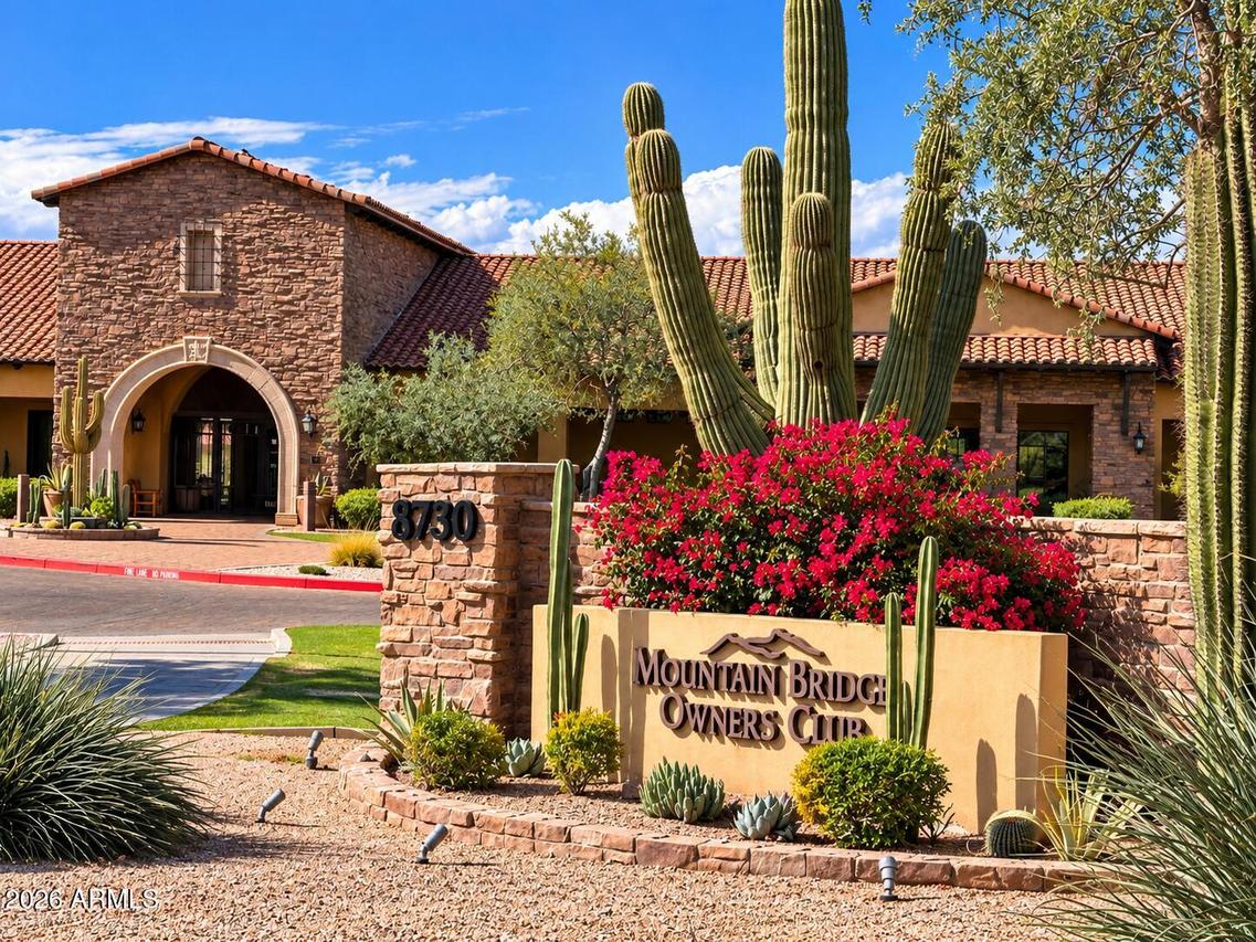 1842 N Red Cliff, Mesa, AZ 85207