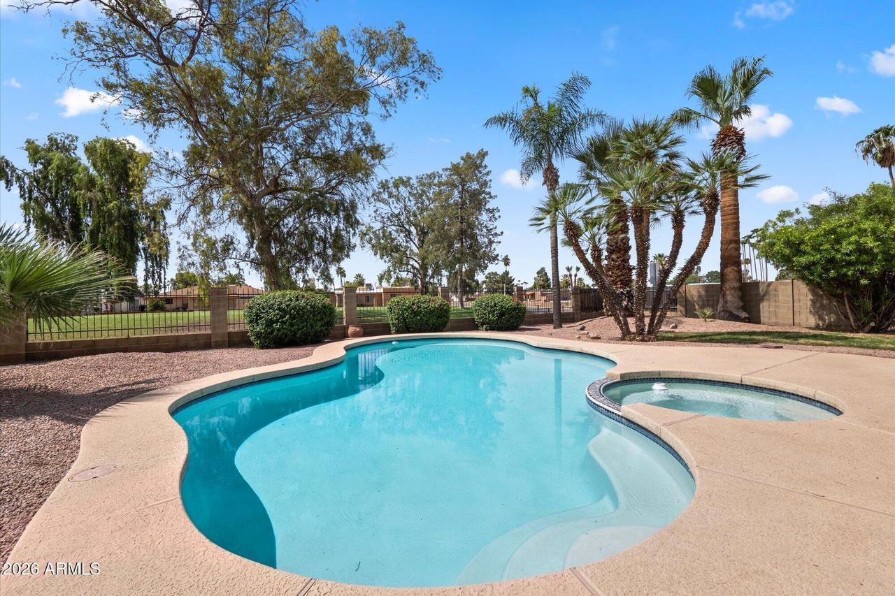 7203 E Pueblo Ave., Mesa, AZ 85208