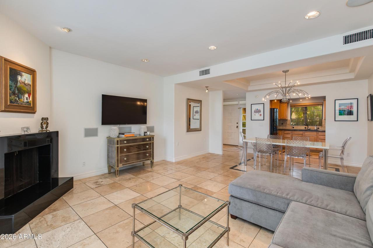 6227 N 30th Way, Phoenix, AZ 85016