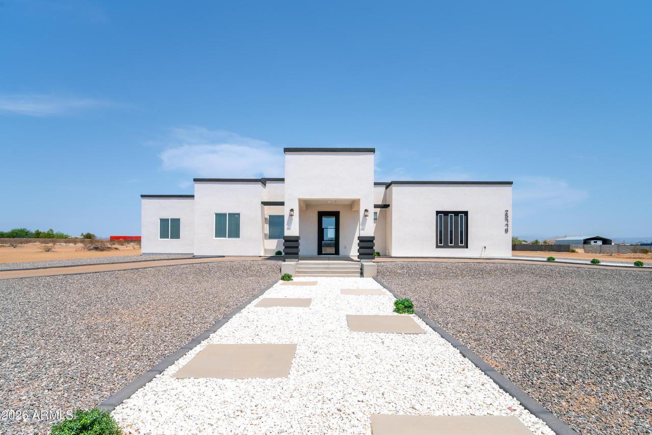 25778 W Peakview Rd., Wittmann, AZ 85361