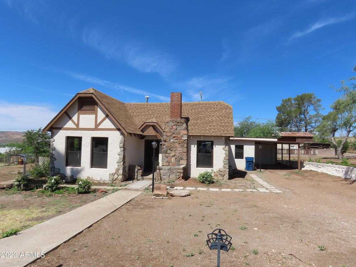 277 N Kellner Ave., Superior, AZ 85173
