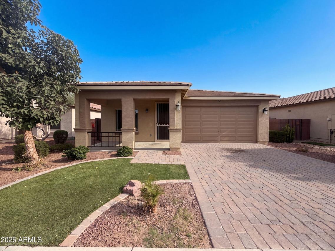 810 W Whistling Thorn Ave., San Tan Valley, AZ 85140