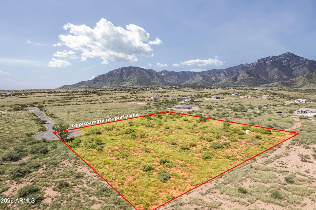 6777 E Roberto Loop #20, Hereford, AZ 85615