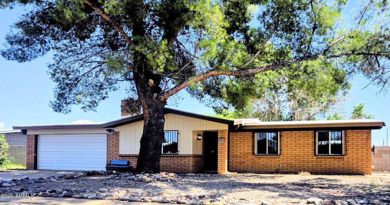 3865 Redwing Pl., Sierra Vista, AZ 85635