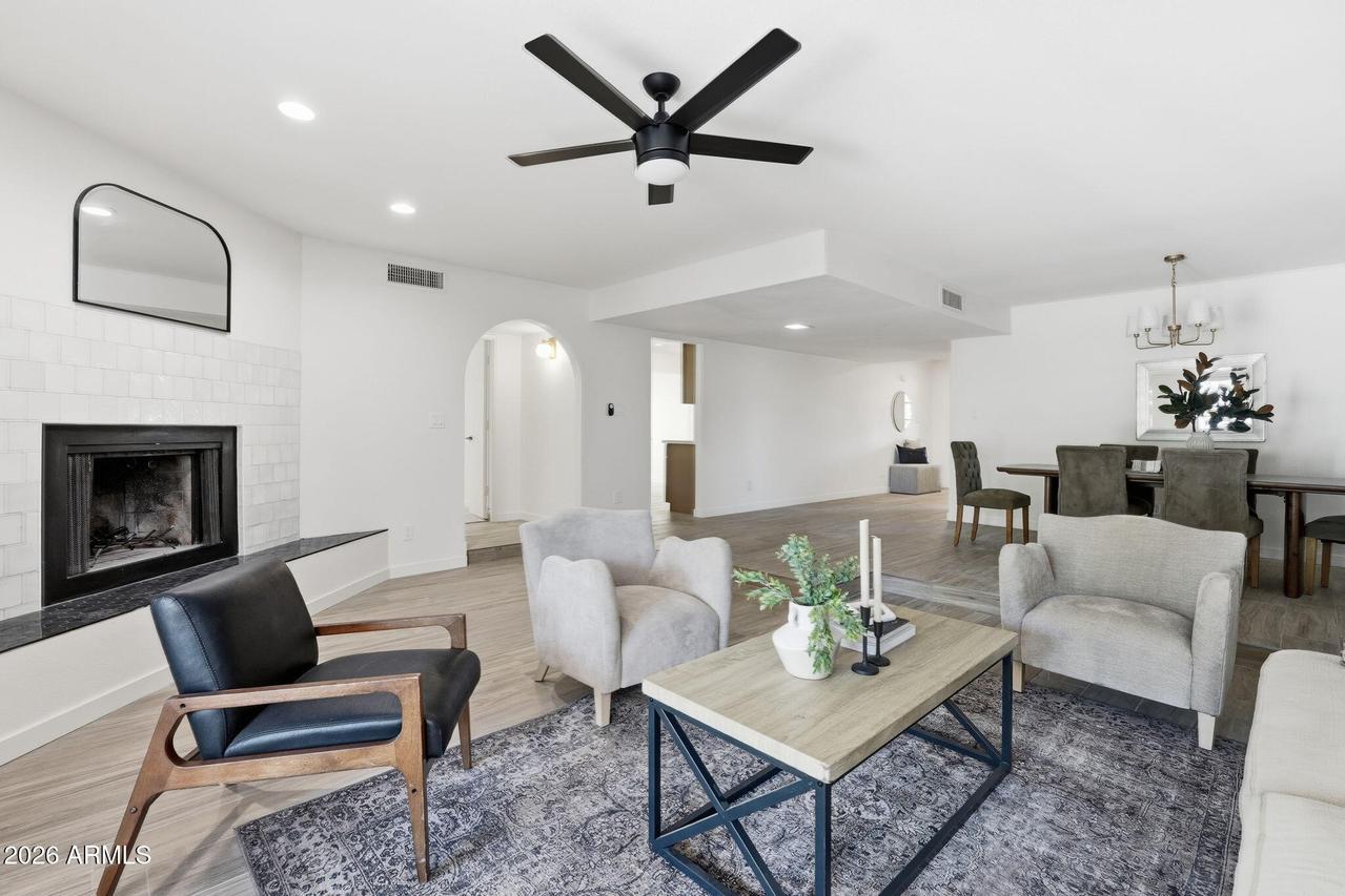 4017 E Dahlia Dr., Phoenix, AZ 85032