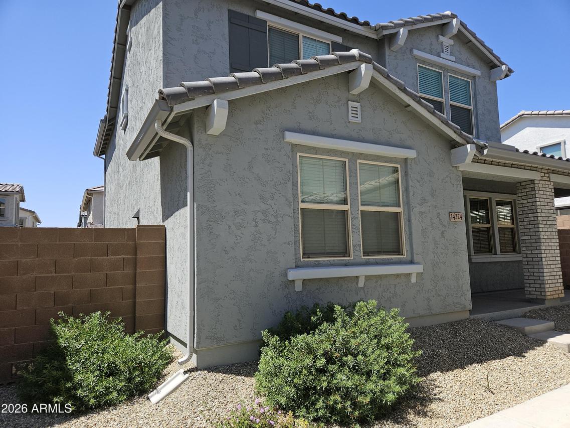 14224 W Hackamore Dr., Surprise, AZ 85387
