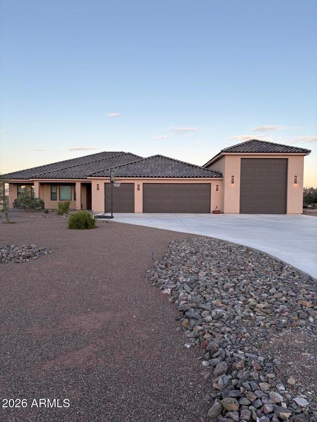 1055 Buckboard Tr., Wickenburg, AZ 85390