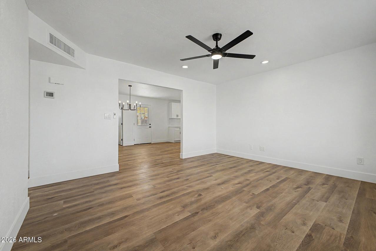 17843 N 35th Ave., Phoenix, AZ 85053