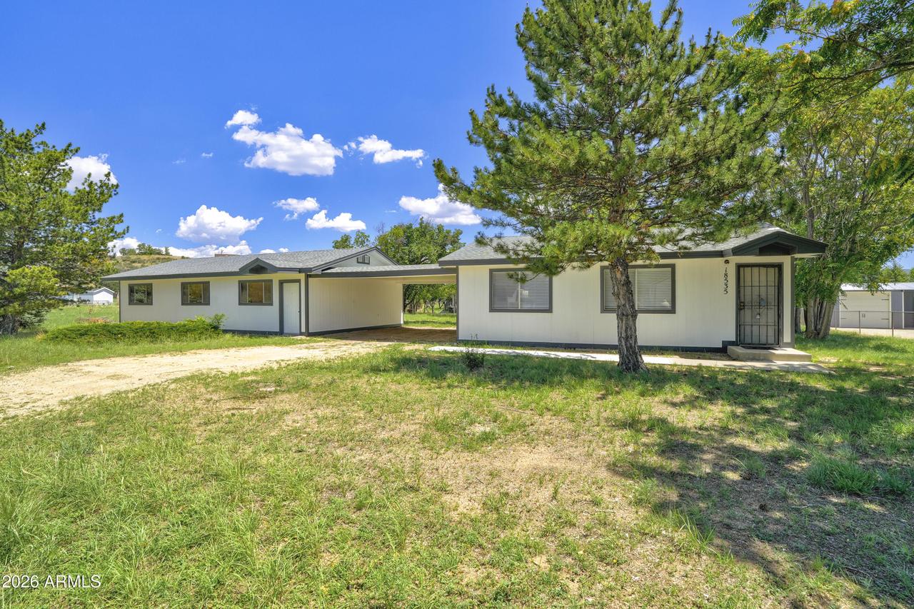 18535 S Joseph Hodge Rd., Peeples Valley, AZ 86332