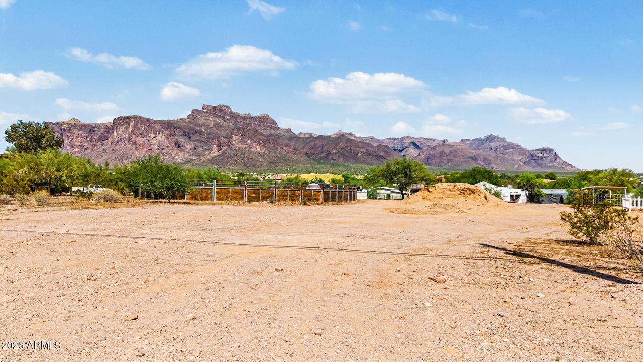 319 S Muleshoe Rd. #016D, Apache Junction, AZ 85119