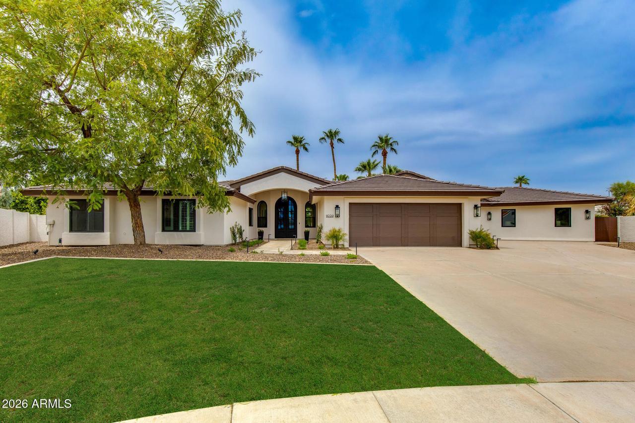 9220 N 83rd St., Scottsdale, AZ 85258