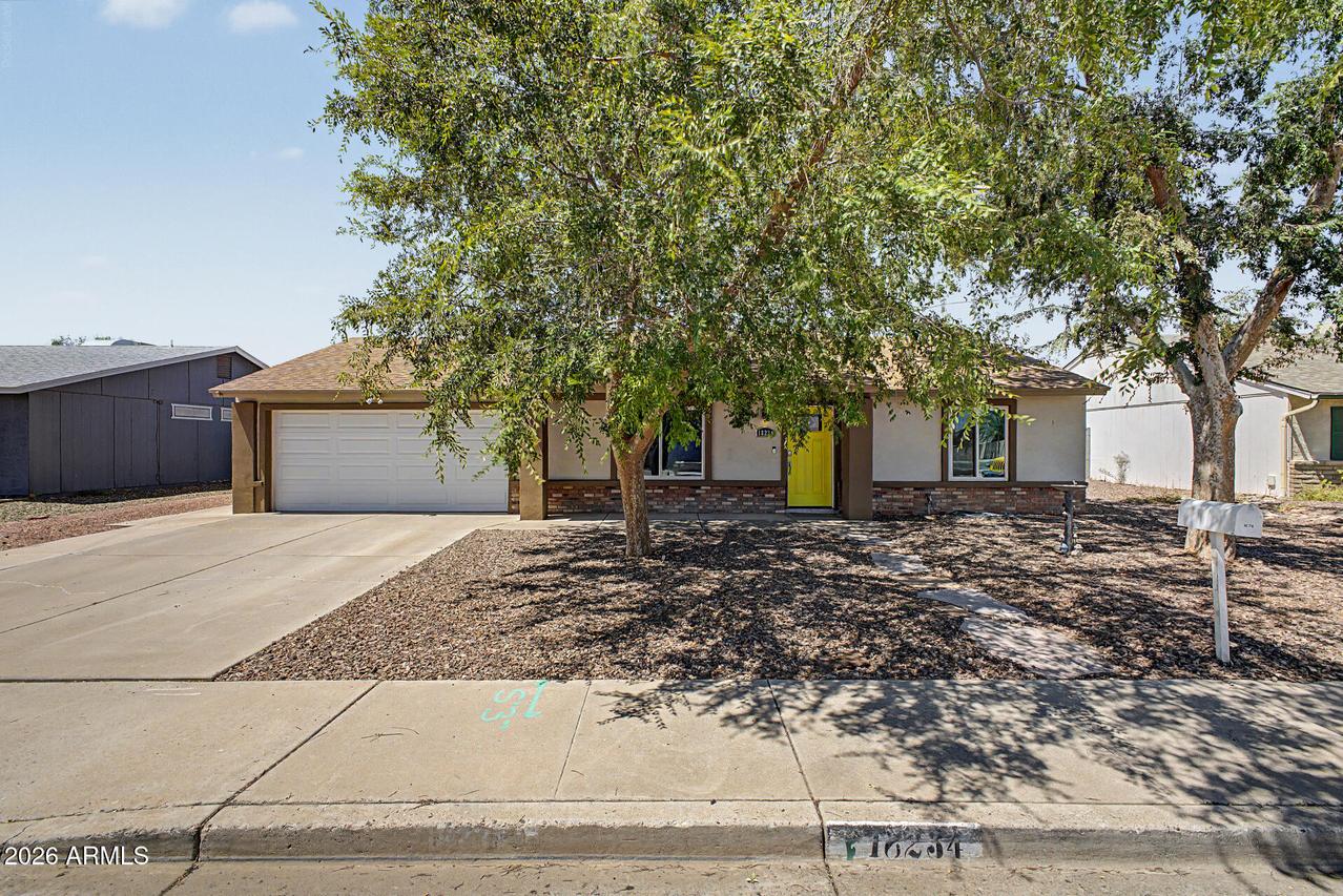 18234 N 56th Ln., Glendale, AZ 85308