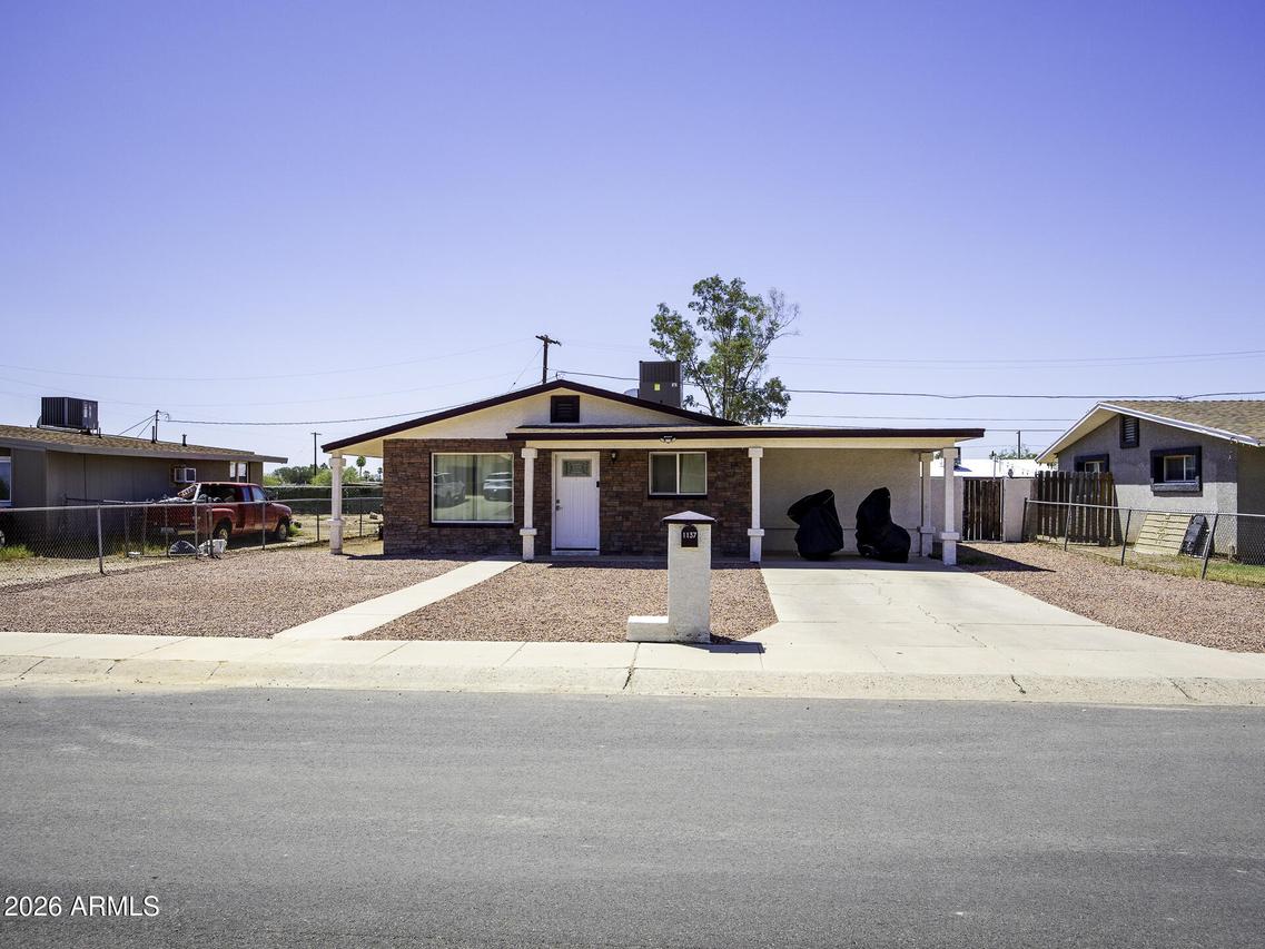 1137 E Bisnaga St., Casa Grande, AZ 85122