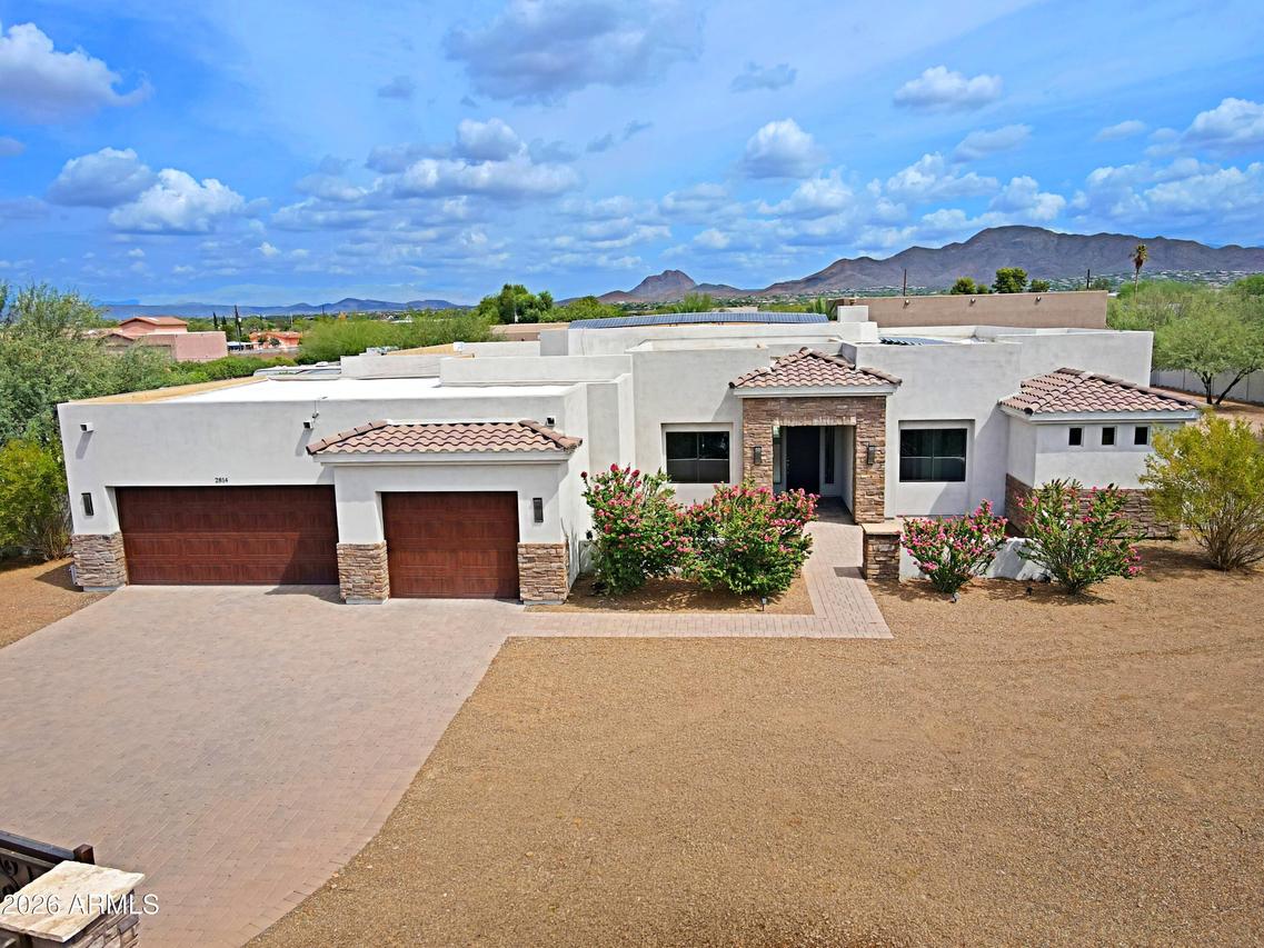 2814 W Jordon Ln., Phoenix, AZ 85086