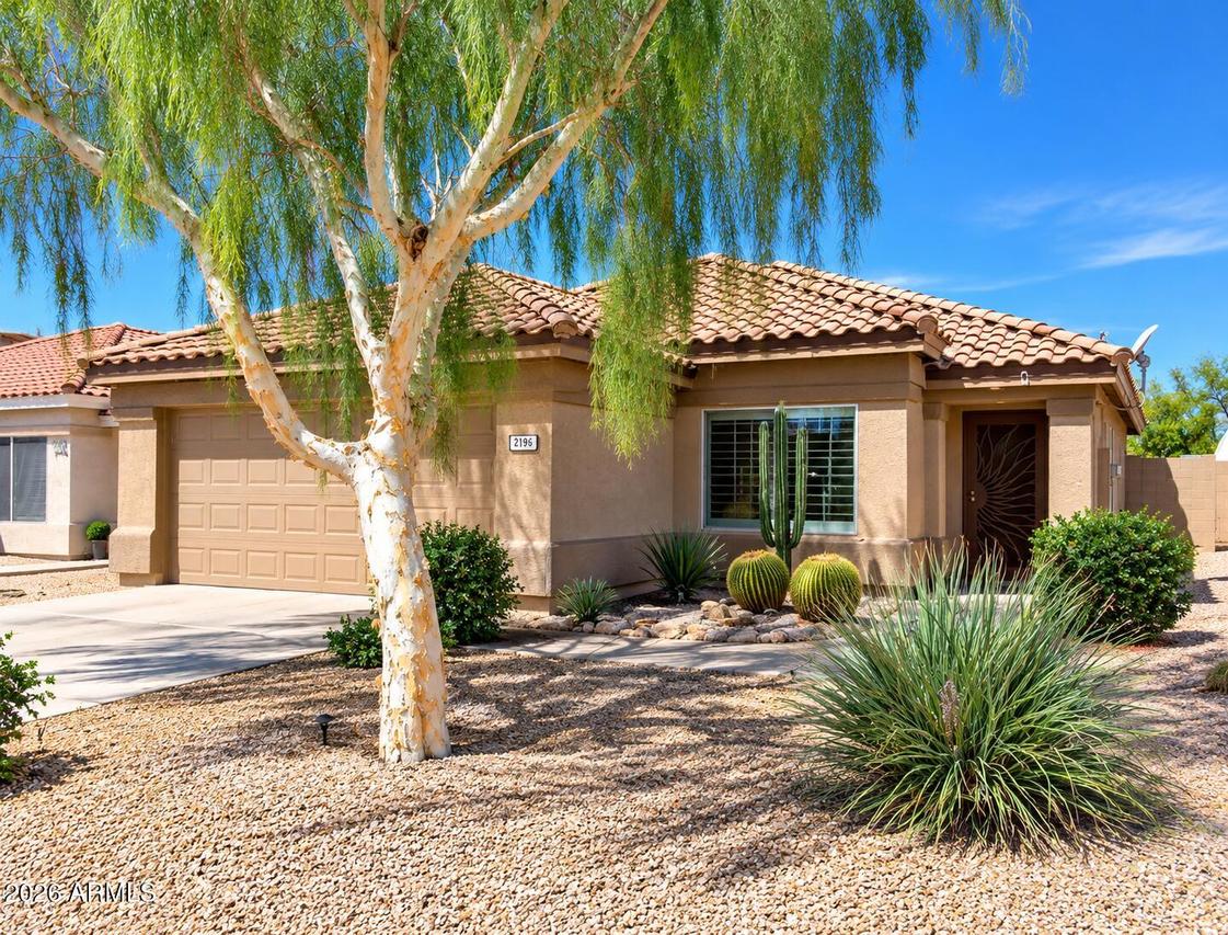2196 S Lawther Dr., Apache Junction, AZ 85120