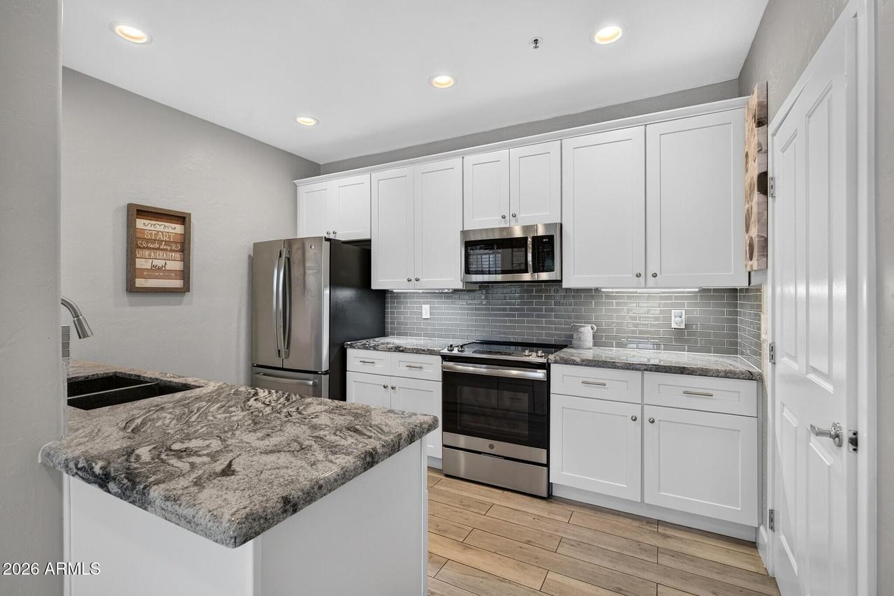 11260 N 92nd St. #1006, Scottsdale, AZ 85260