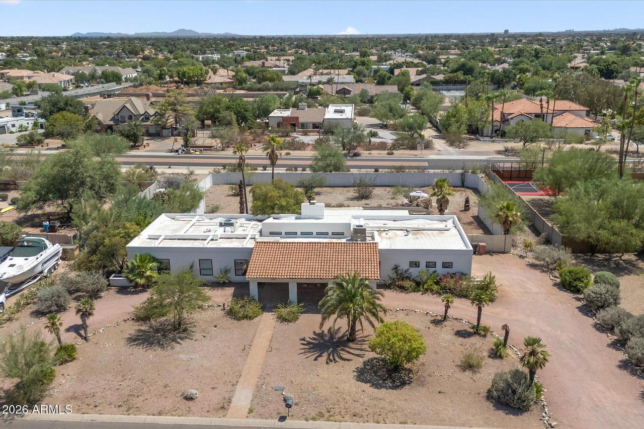 10521 E Wethersfield Rd., Scottsdale, AZ 85259