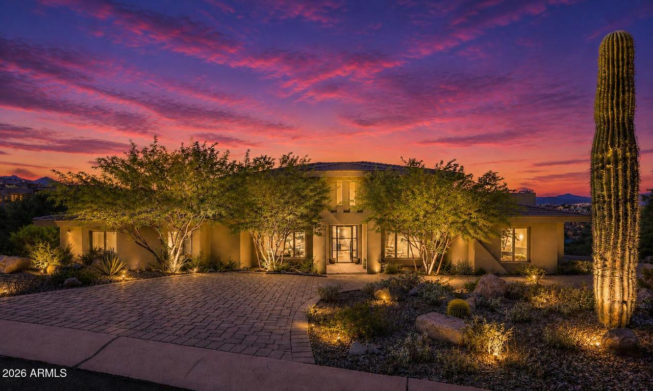 10031 N Palisades Blvd., Fountain Hills, AZ 85268