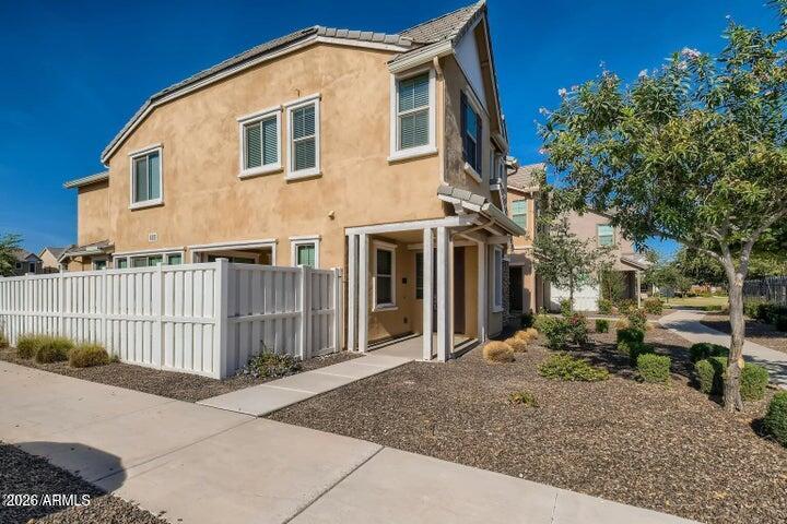 2275 S Agnes Ln., Gilbert, AZ 85295