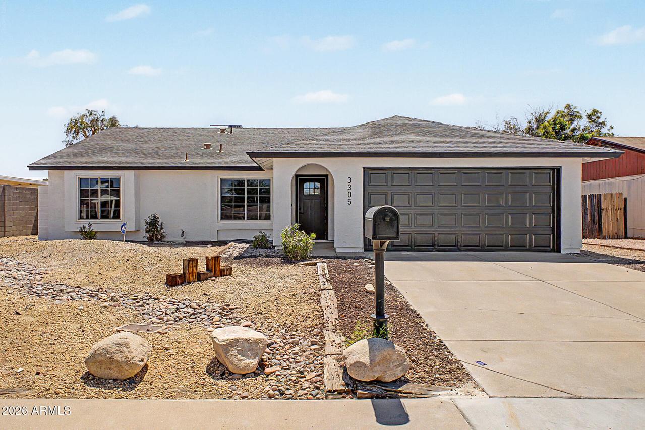 3305 E Saint John Rd., Phoenix, AZ 85032