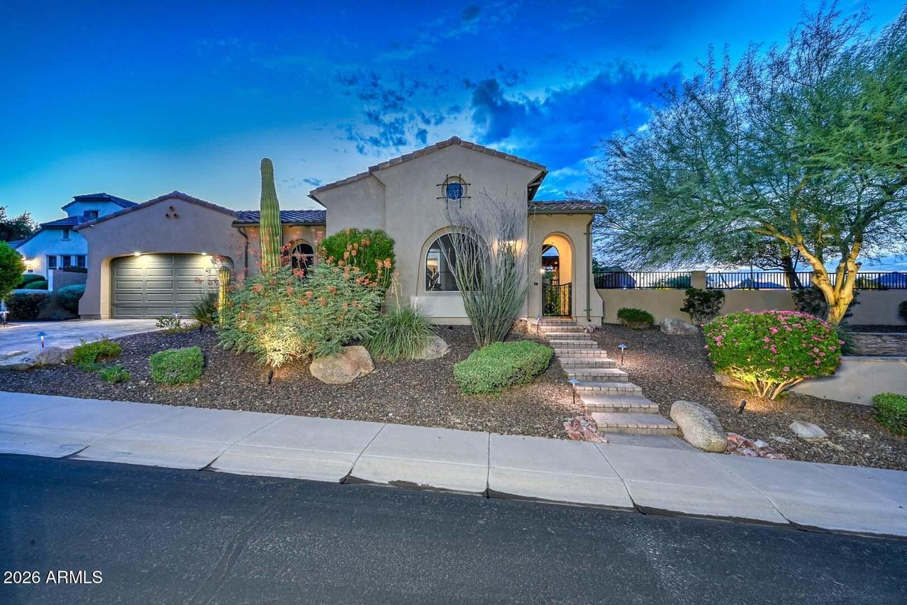 28638 N 68th Dr., Peoria, AZ 85383