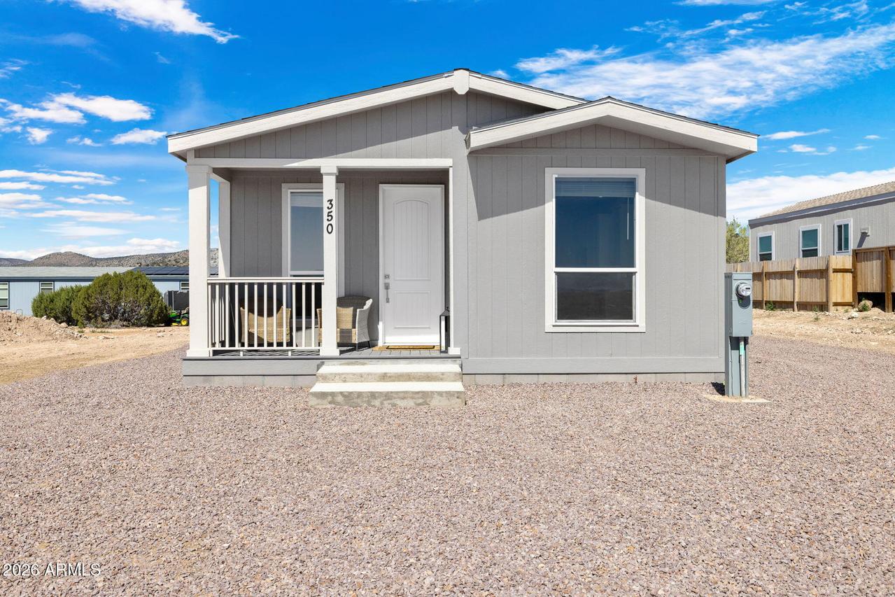 350 E Peterson Rd., Paulden, AZ 86334