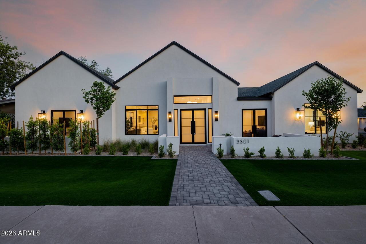 3301 E Elm St., Phoenix, AZ 85018