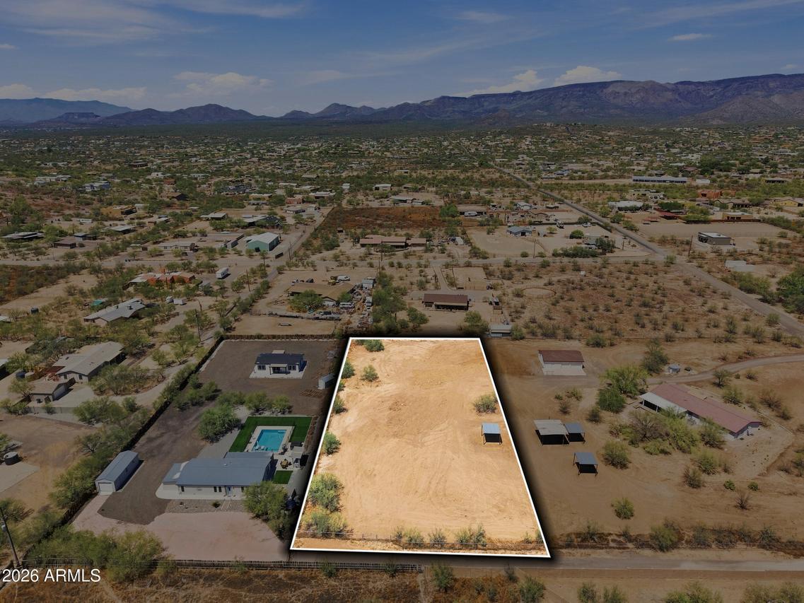 432xx N 14th St. #-, New River, AZ 85087