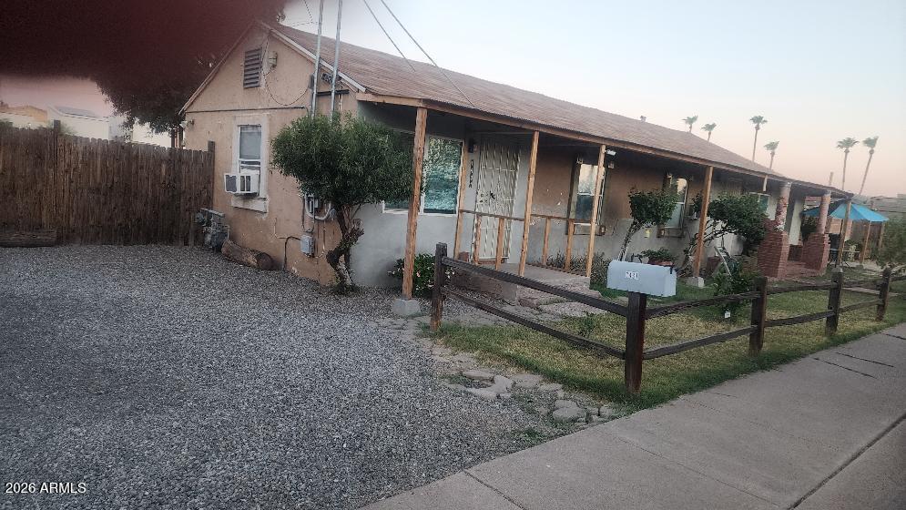 1433 S Jentilly Ln., Tempe, AZ 85281