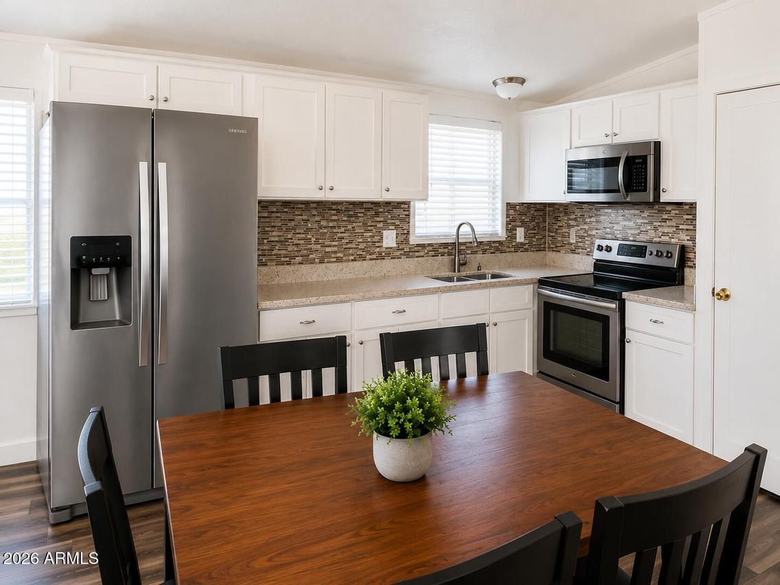 156 N Hawes Rd. #60, Mesa, AZ 85207