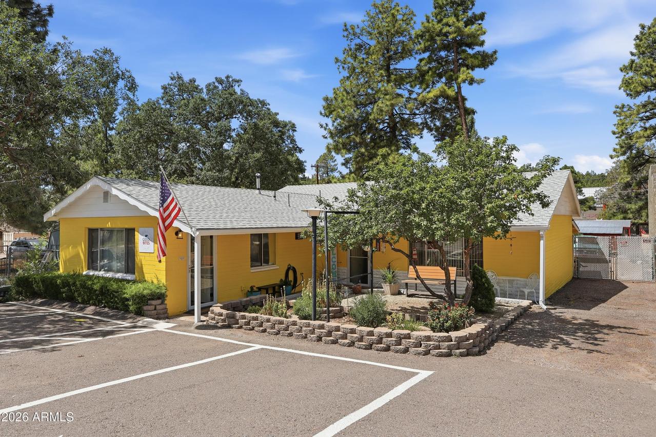 2721 N West St., Flagstaff, AZ 86004