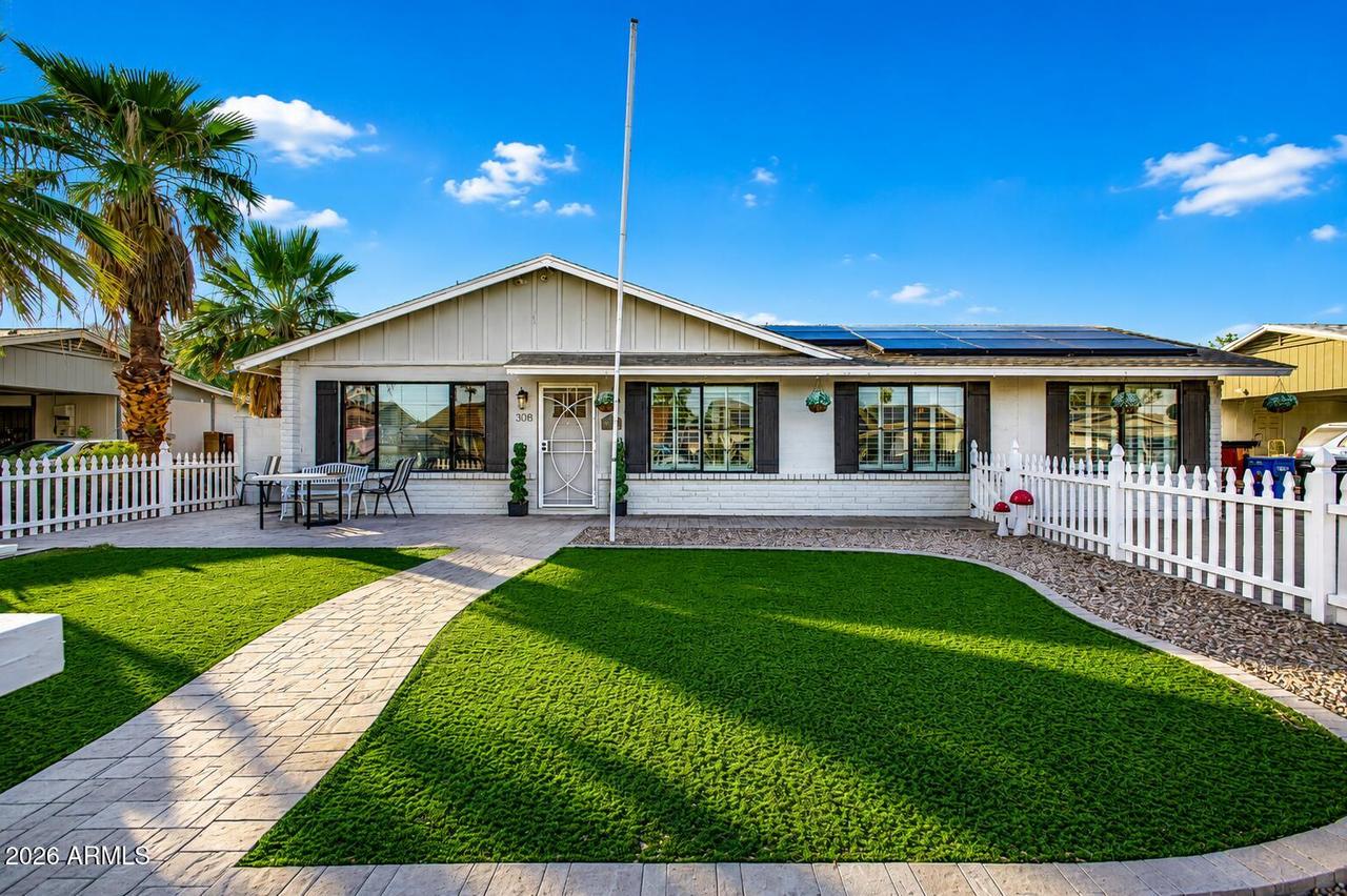 308 W Piute Ave., Phoenix, AZ 85027