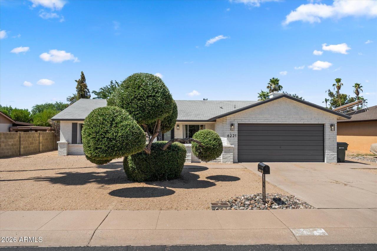 6221 E Evans Dr., Scottsdale, AZ 85254
