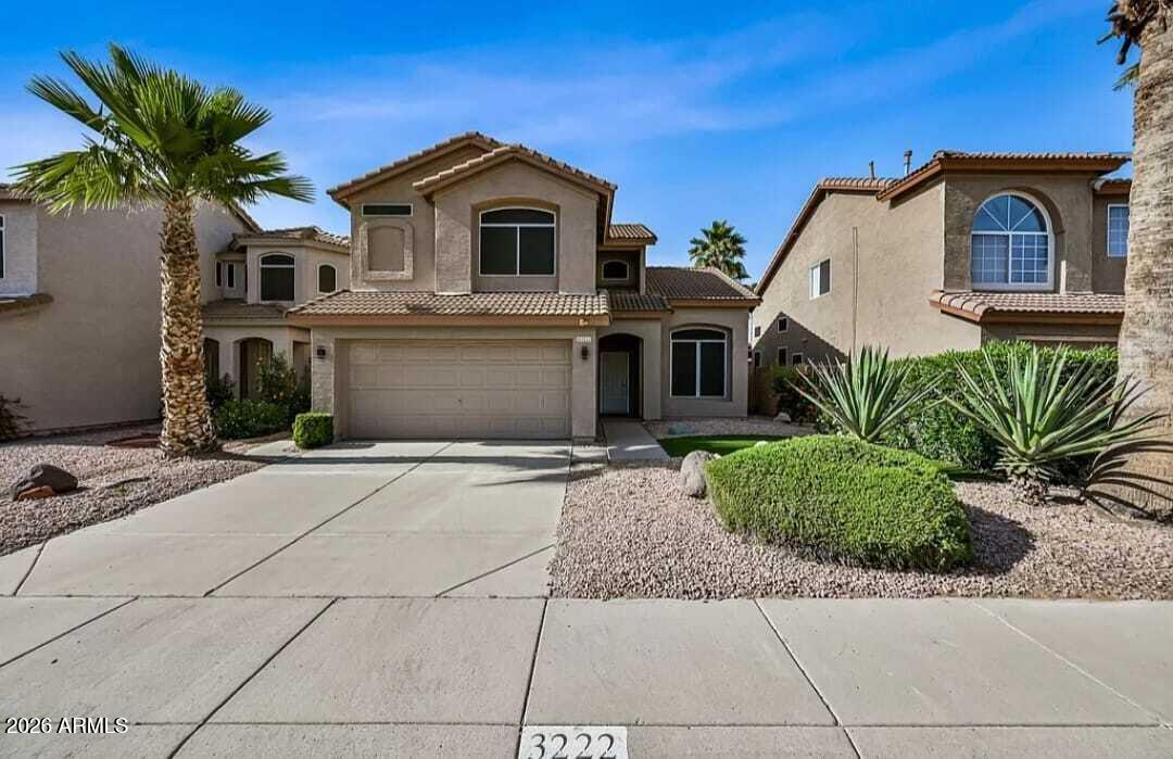 3222 E Wickieup Ln., Phoenix, AZ 85050